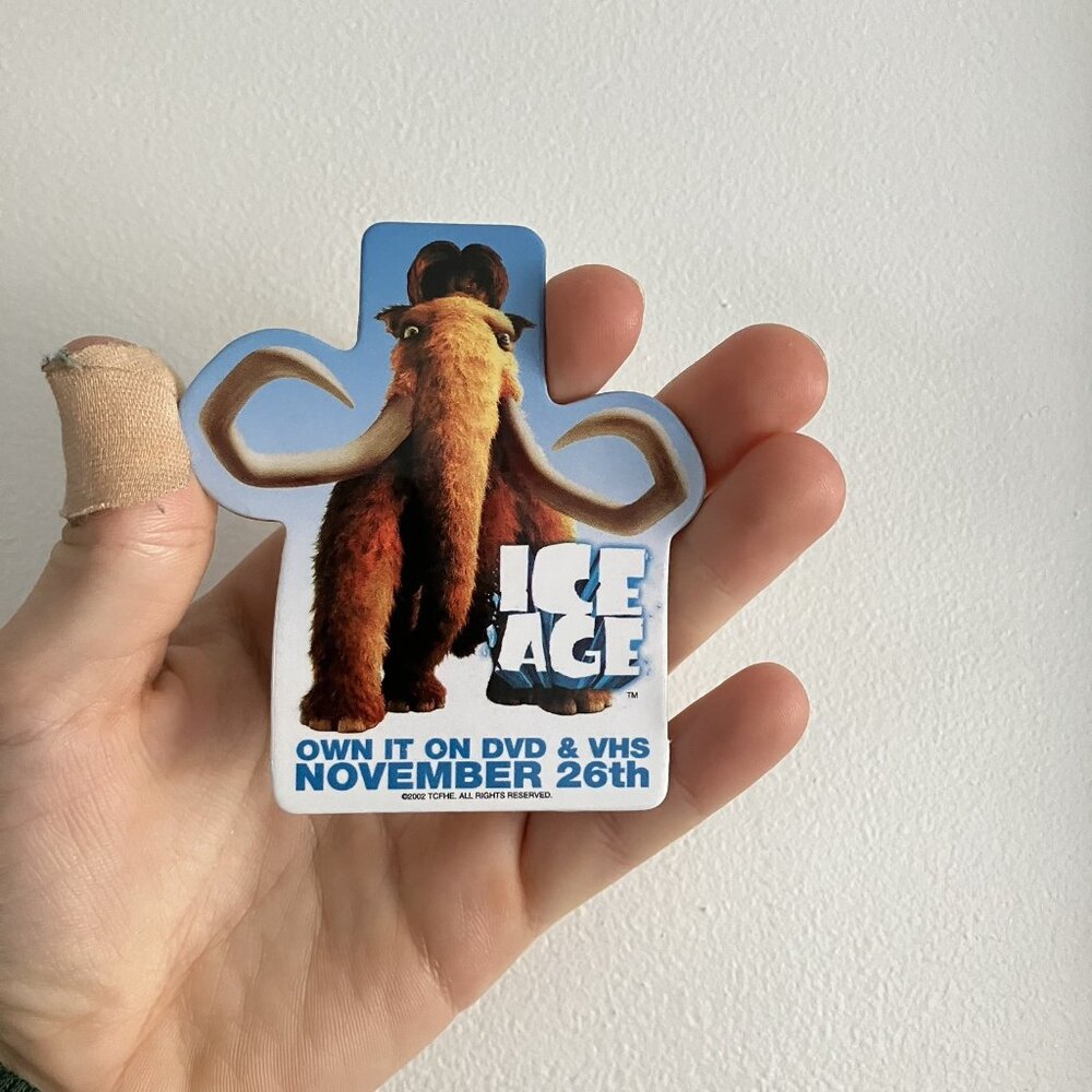 Vintage Y2K 2002‎ Ice Age Movie Promo Pin Button Broach Manny Sid Diego